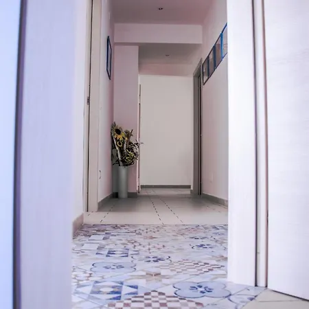 בית הארחה Walk